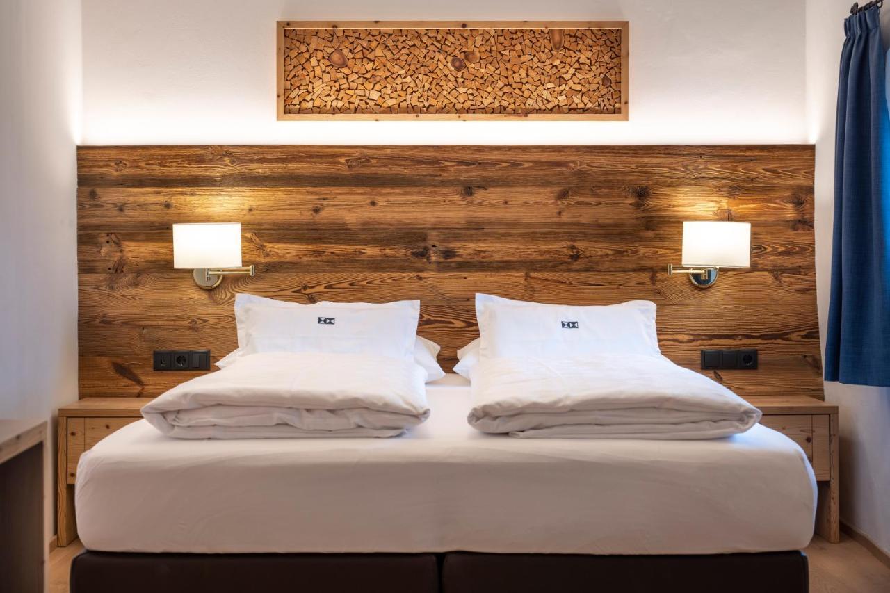 Ansitz Fonteklaus Hotel Лайон Екстериор снимка